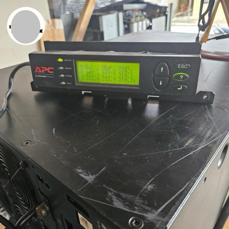 APC UPS SURT20KRMXLI 20000VA 20KVA ONLINE
